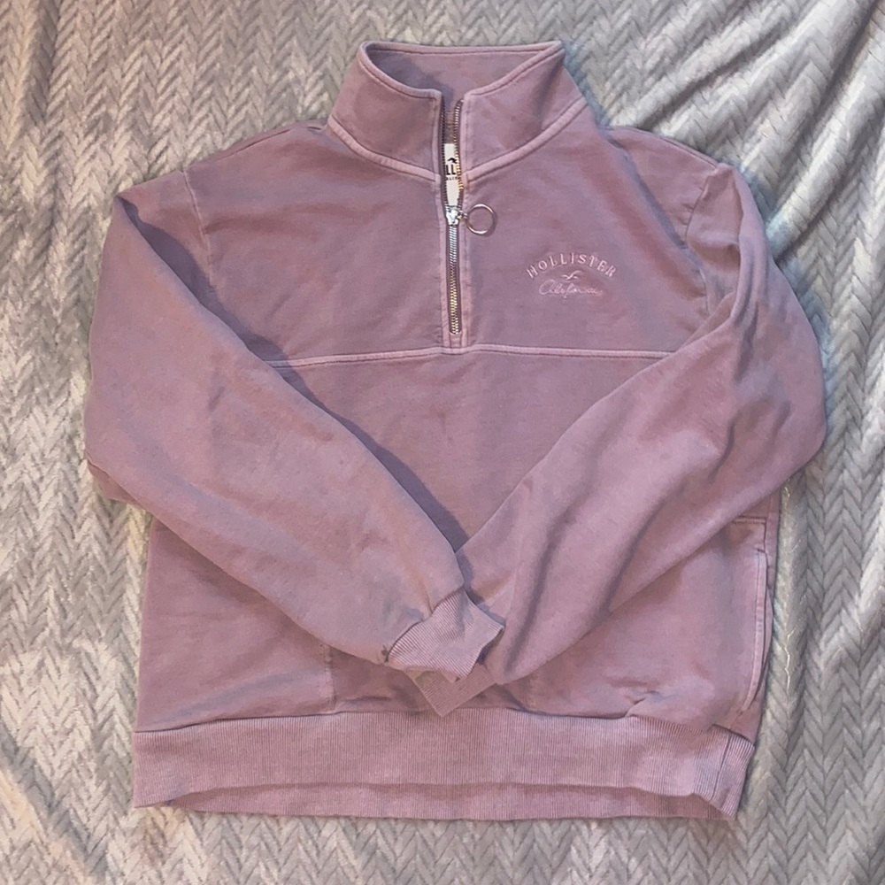 Hollister Quarter-Zip/ 3 for $50
